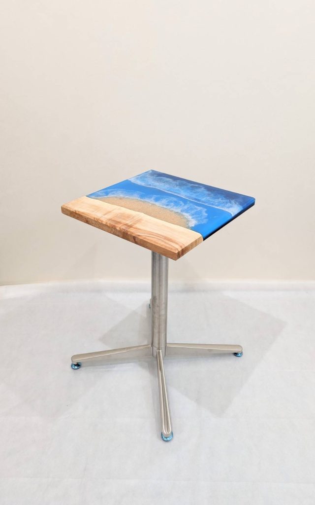 レジンテーブル